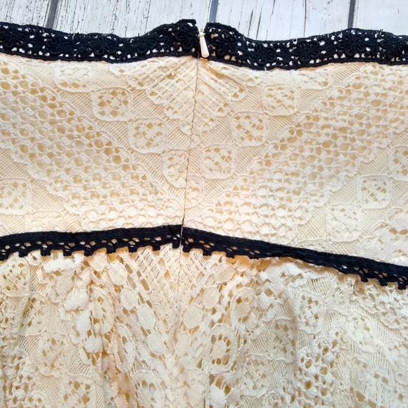 Free People Mini Skirt - Boho Ivory Lace Skirt - Picture 7 of 8